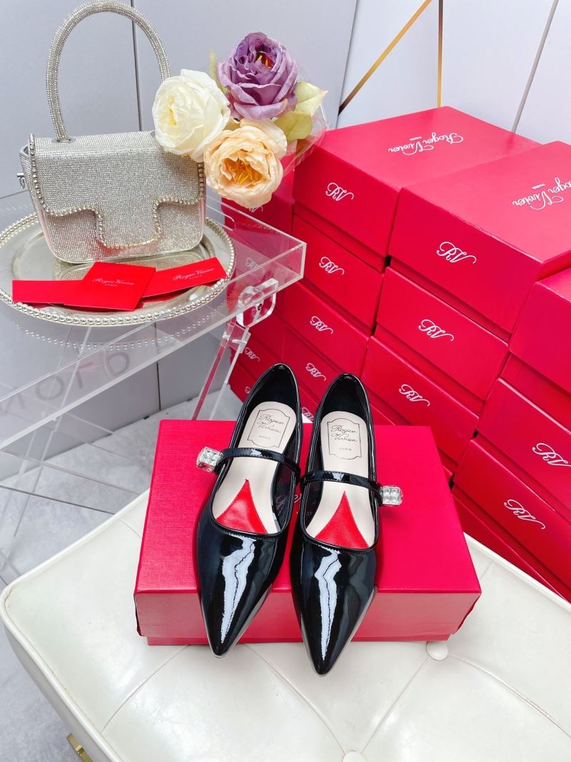 Roger Vivier flat shoes